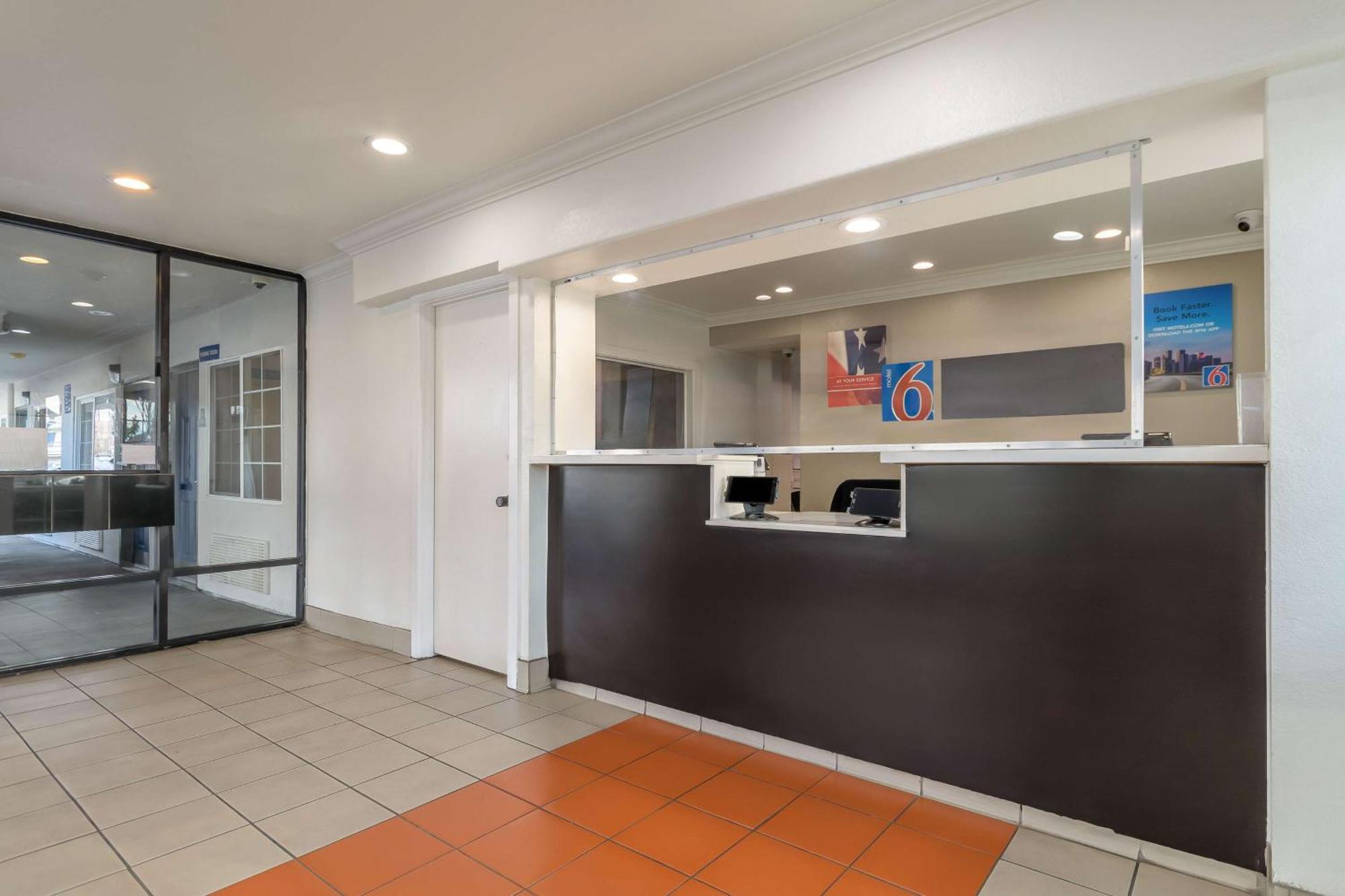 Motel 6-San Jose, Ca - Convention Center מראה חיצוני תמונה