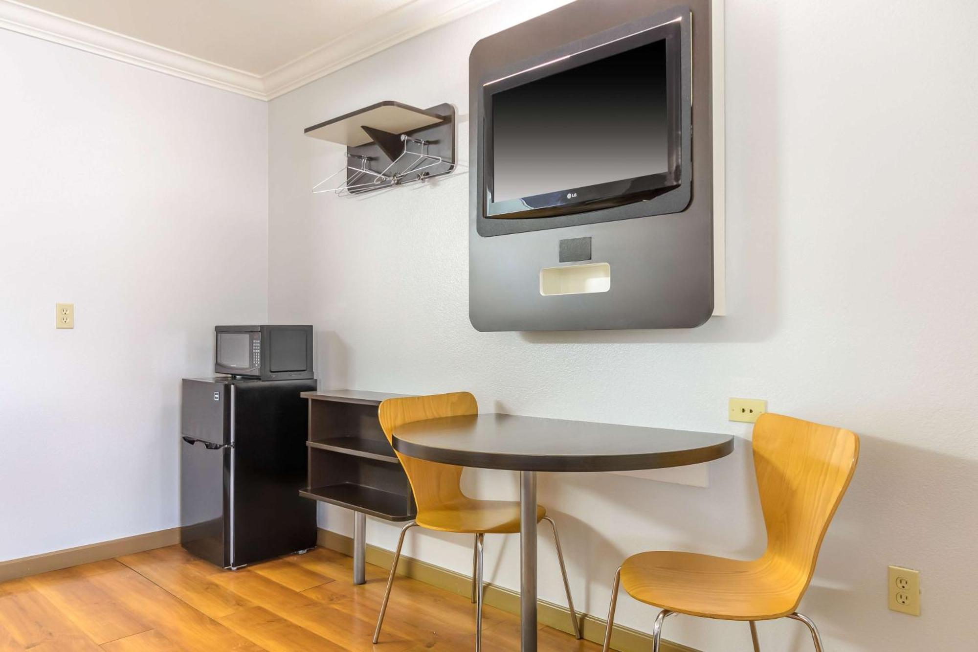Motel 6-San Jose, Ca - Convention Center מראה חיצוני תמונה