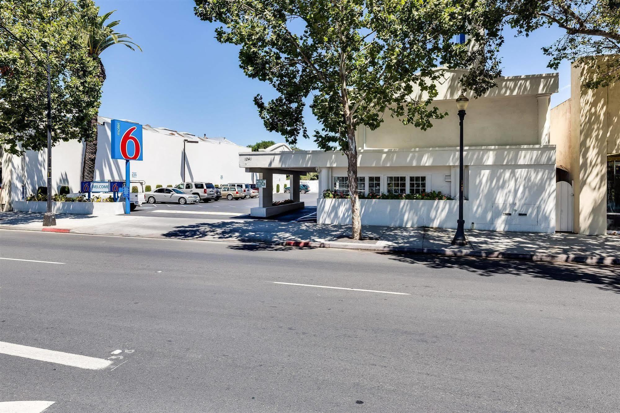 Motel 6-San Jose, Ca - Convention Center מראה חיצוני תמונה
